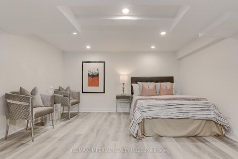 Photo 46 at 98 Belfry Drive, Leslie Valley, Newmarket