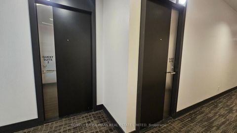 Photo 13 at 234 - 9471 Yonge Street, Observatory, Richmond Hill