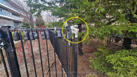 Photo 19 at 234 - 9471 Yonge Street, Observatory, Richmond Hill