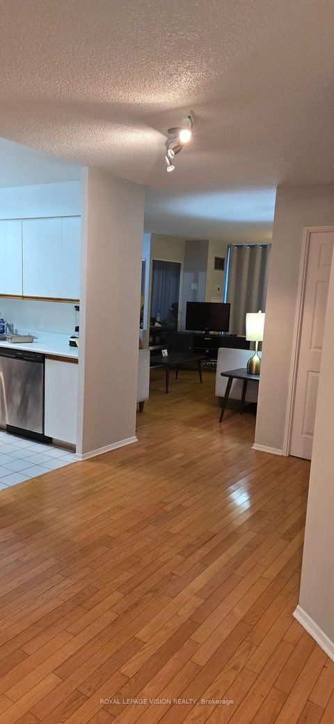 Photo 15 at 106 - 3231 Eglinton Avenue E, Scarborough Village, Toronto