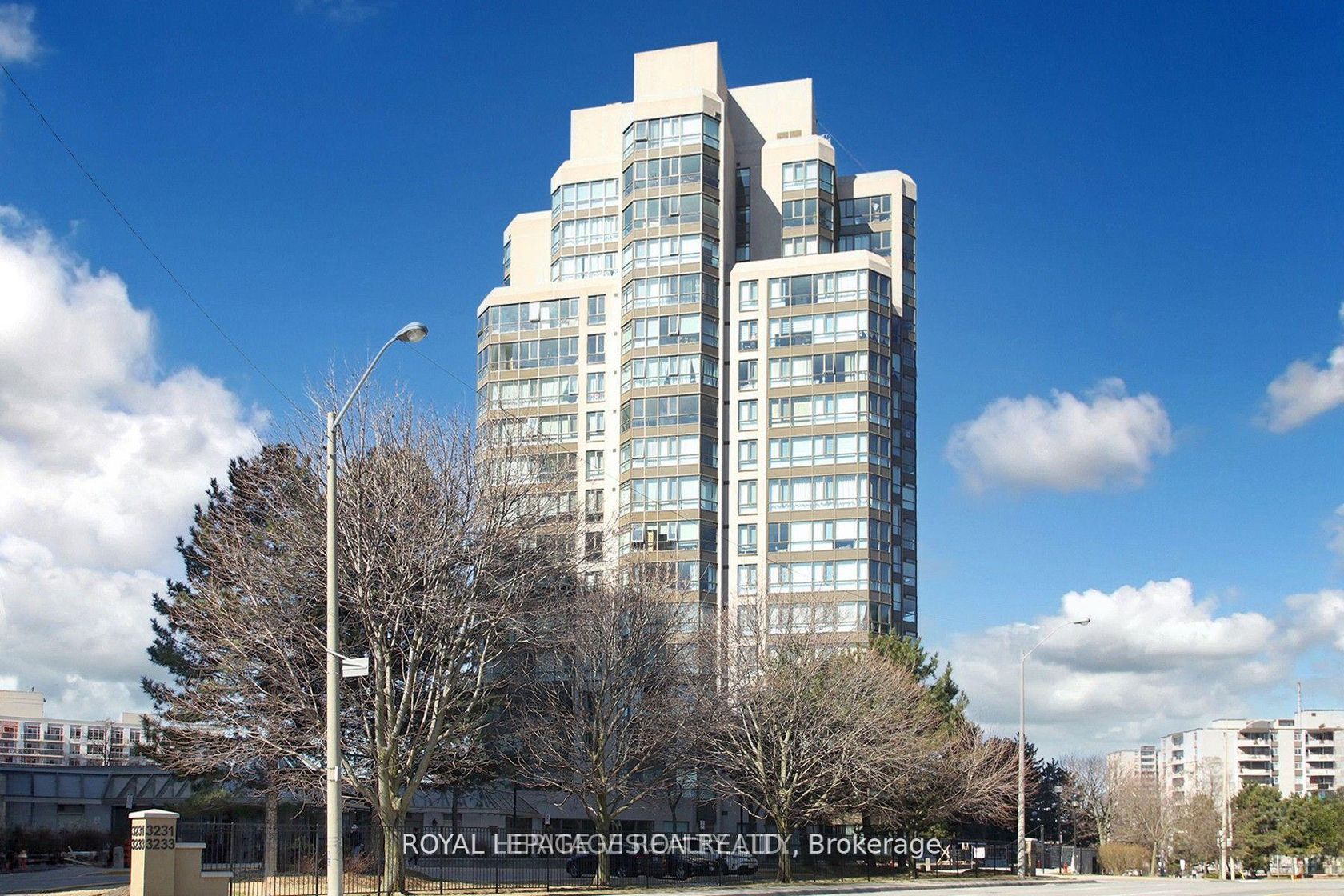 106 - 3231 Eglinton Avenue E, Scarborough Village, Toronto 