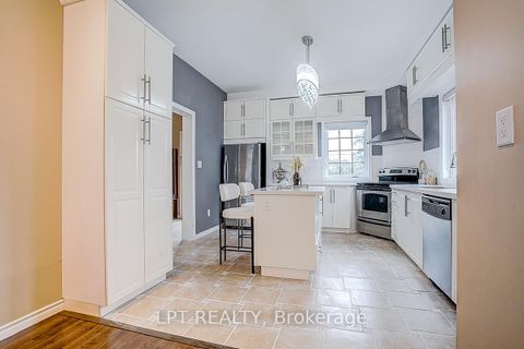 Photo 8 at 774 Churchill Lane, Historic Lakeshore Communities, Georgina