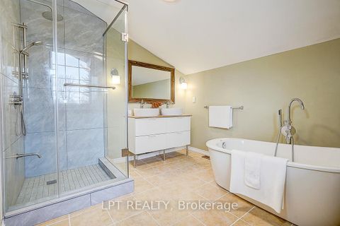 Photo 29 at 774 Churchill Lane, Historic Lakeshore Communities, Georgina