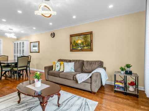 Photo 6 at 1426 Wilson Avenue, CFB, Toronto