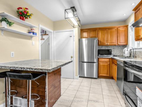 Photo 11 at 1426 Wilson Avenue, CFB, Toronto