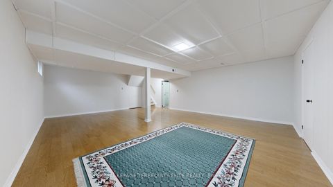 Photo 44 at 27 Doverwood Court, Newtonbrook East, Toronto