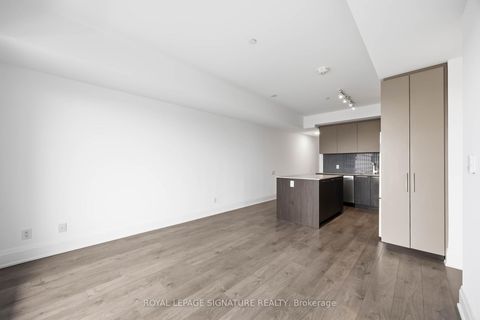 Photo 6 at 604 - 20 Brin Drive, Humber Valley, Toronto
