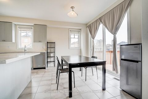 Photo 14 at 57 Faimira Avenue, Keswick South, Georgina