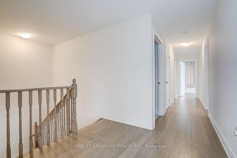 Photo 21 at 57 Faimira Avenue, Keswick South, Georgina