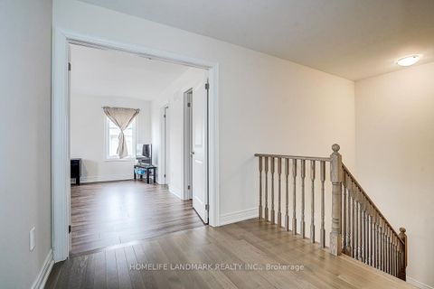 Photo 22 at 57 Faimira Avenue, Keswick South, Georgina