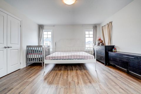 Photo 24 at 57 Faimira Avenue, Keswick South, Georgina