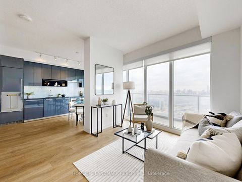 Photo 3 at 2011 - 117 Mcmahon Drive, Bayview Village, Toronto