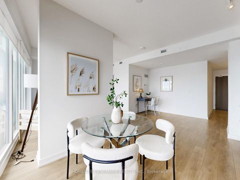 Photo 10 at 2011 - 117 Mcmahon Drive, Bayview Village, Toronto