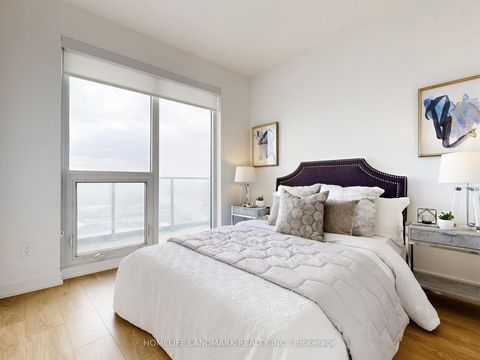 Photo 11 at 2011 - 117 Mcmahon Drive, Bayview Village, Toronto