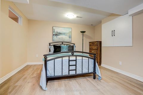 Photo 26 at 145 Glasgow Crescent, Keswick South, Georgina