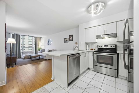 Photo 8 at 1003 - 260 Doris Avenue, Willowdale East, Toronto