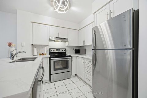 Photo 15 at 1003 - 260 Doris Avenue, Willowdale East, Toronto