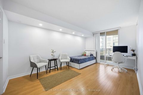 Photo 18 at 1003 - 260 Doris Avenue, Willowdale East, Toronto