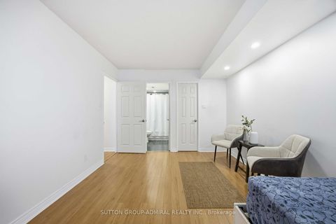 Photo 20 at 1003 - 260 Doris Avenue, Willowdale East, Toronto