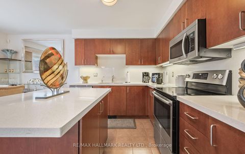 Photo 14 at 301 Carlissa Run, Woodland Hill, Newmarket