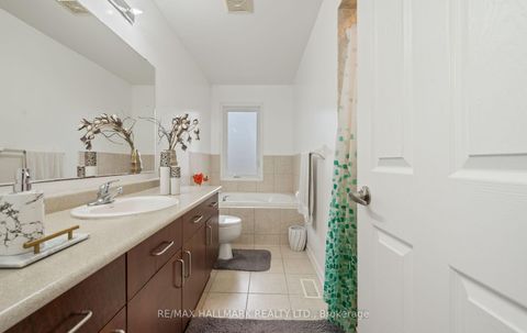 Photo 31 at 301 Carlissa Run, Woodland Hill, Newmarket