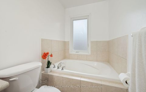 Photo 32 at 301 Carlissa Run, Woodland Hill, Newmarket