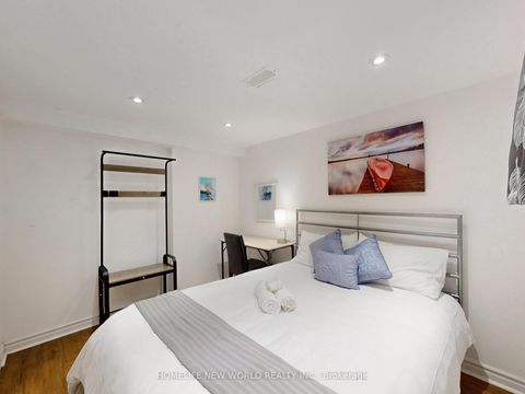 Photo 36 at 257 Cherokee Boulevard, Pleasant View, Toronto