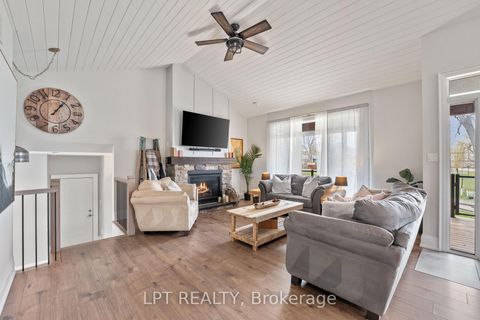 Photo 11 at 23 Dunkelman Drive, Keswick North, Georgina