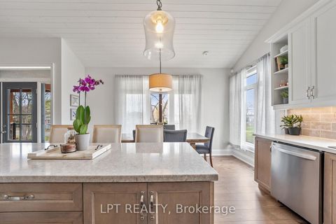 Photo 13 at 23 Dunkelman Drive, Keswick North, Georgina