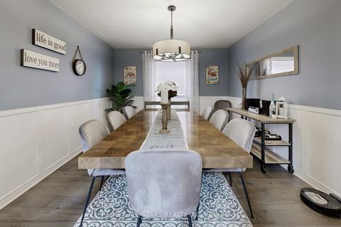 Photo 17 at 6 Hirst Avenue, Keswick South, Georgina