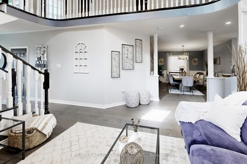 Photo 22 at 6 Hirst Avenue, Keswick South, Georgina