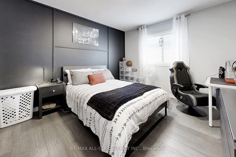 Photo 32 at 6 Hirst Avenue, Keswick South, Georgina