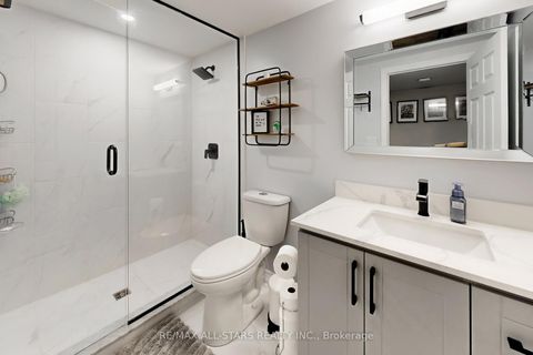 Photo 42 at 6 Hirst Avenue, Keswick South, Georgina