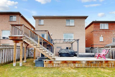 Photo 46 at 6 Hirst Avenue, Keswick South, Georgina