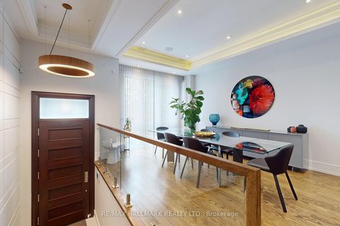 Photo 2 at 159 Roe Avenue, Nortown, Toronto