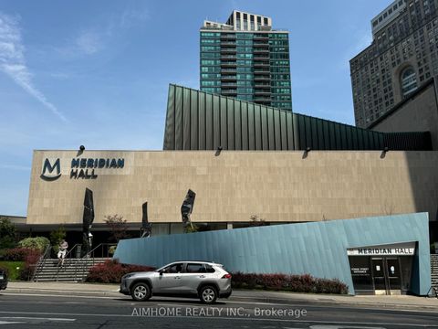 Photo 1 at 1006 - 8 The Esplanade Avenue, Waterfront Communities C8, Toronto