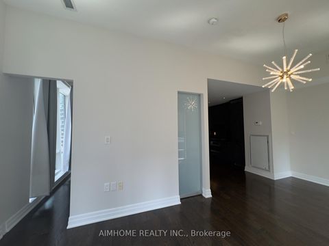 Photo 17 at 1006 - 8 The Esplanade Avenue, Waterfront Communities C8, Toronto