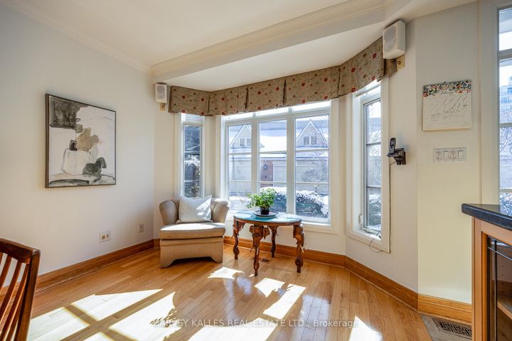 Photo 17 at 51 Shaftesbury Avenue, Moore Park, Toronto