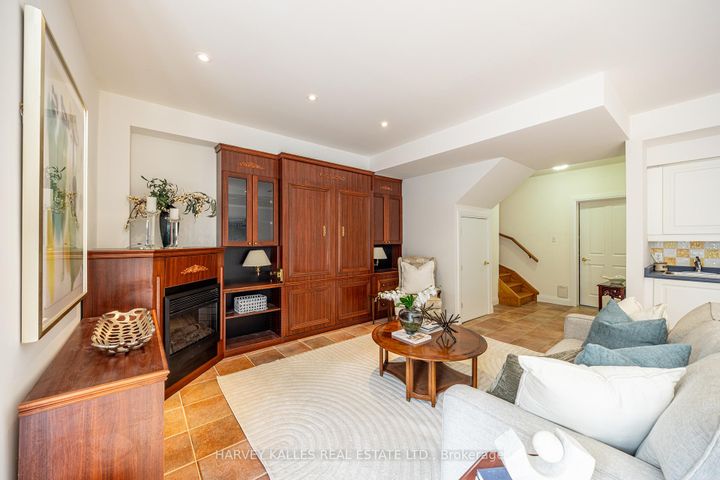 Photo 44 at 51 Shaftesbury Avenue, Moore Park, Toronto