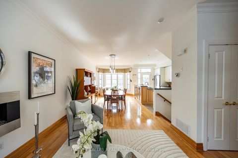 Photo 9 at 51 Shaftesbury Avenue, Moore Park, Toronto