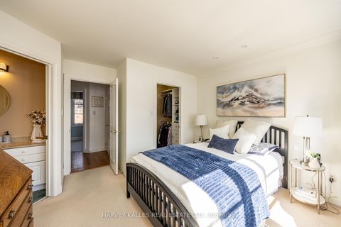 Photo 22 at 51 Shaftesbury Avenue, Moore Park, Toronto