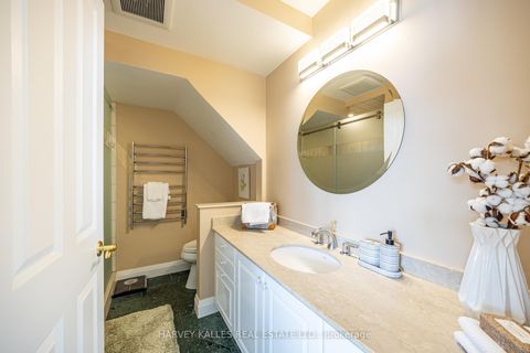 Photo 25 at 51 Shaftesbury Avenue, Moore Park, Toronto