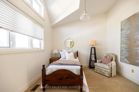 Photo 36 at 51 Shaftesbury Avenue, Moore Park, Toronto