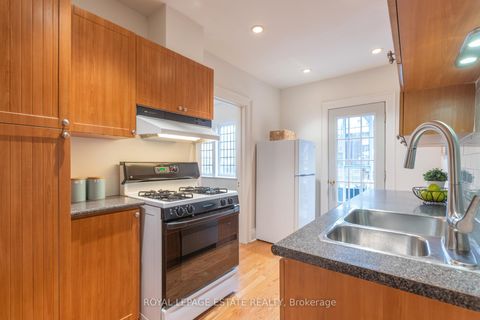 Photo 12 at 358 Victoria Park Avenue, The Beaches, Toronto