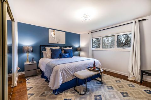 Photo 14 at 40 Cobham Crescent, Victoria Village, Toronto