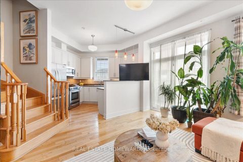 Photo 10 at 14 Fairhead Mews, Danforth, Toronto