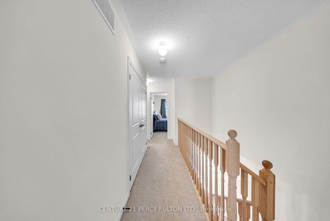 Photo 34 at 23 Honey Crisp Lane, Bowmanville, Clarington