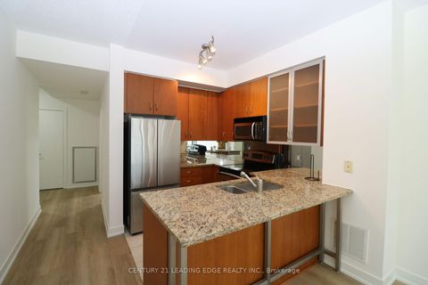 Photo 4 at 1404 - 438 KING Street W, Waterfront Communities C1, Toronto