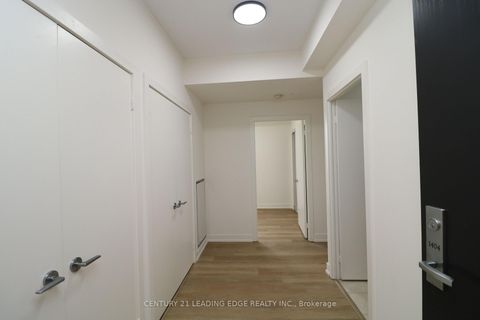 Photo 9 at 1404 - 438 KING Street W, Waterfront Communities C1, Toronto