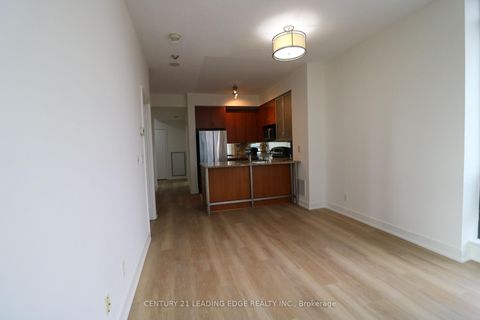 Photo 10 at 1404 - 438 KING Street W, Waterfront Communities C1, Toronto